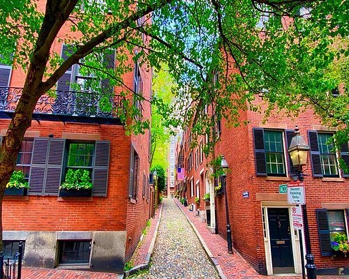 best boston historical tours