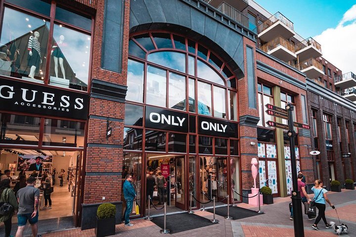 Outlet roermond tommy hilfiger hot sale