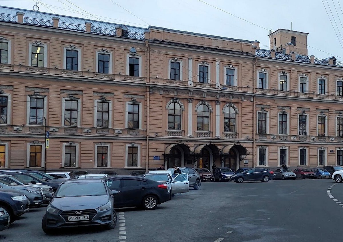Дом инженерного ведомства Санкт Петербурга. Дом инженерного ведомства Санкт Петербурга 18 век. Инженерное ведомство 1828 года Санкт Петербурга.