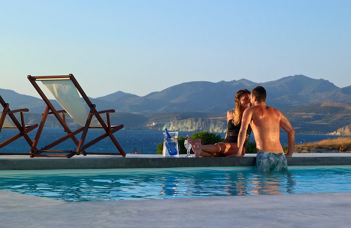 VILLA GALLIS - Prices & Hotel Reviews (Milos/Pollonia, Greece)