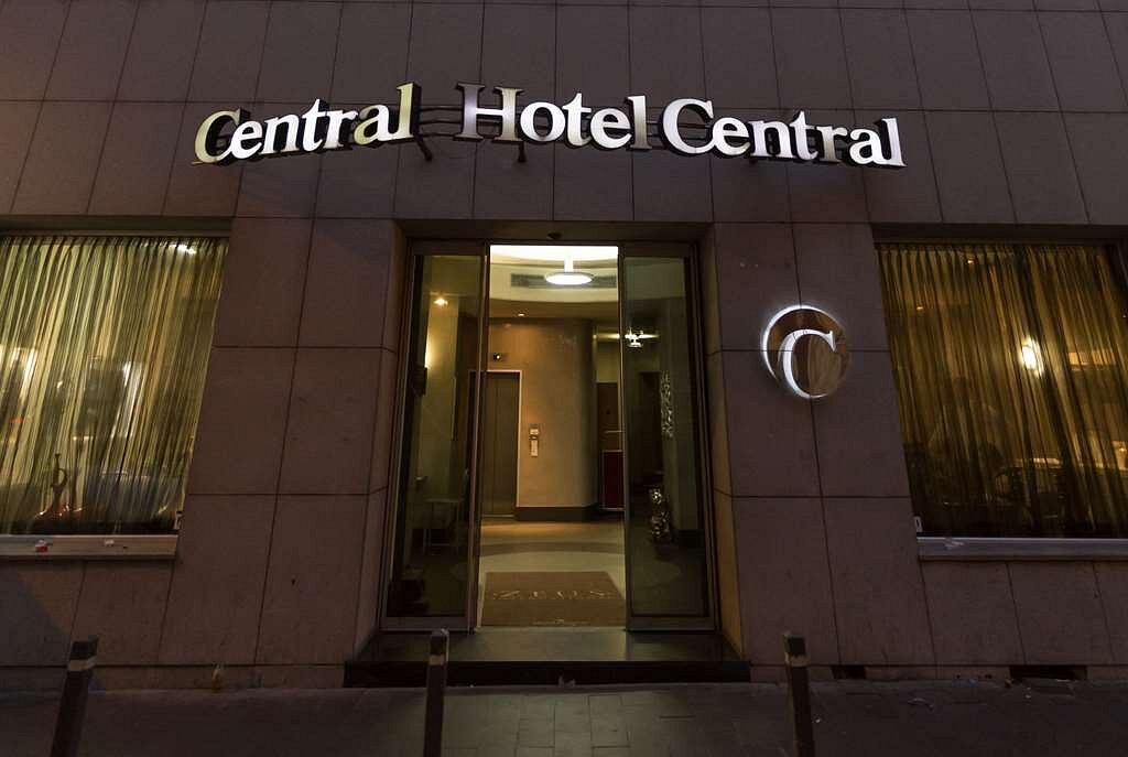 Central Hotel, Trademark Collection by Wyndham, hotel in Bucharest