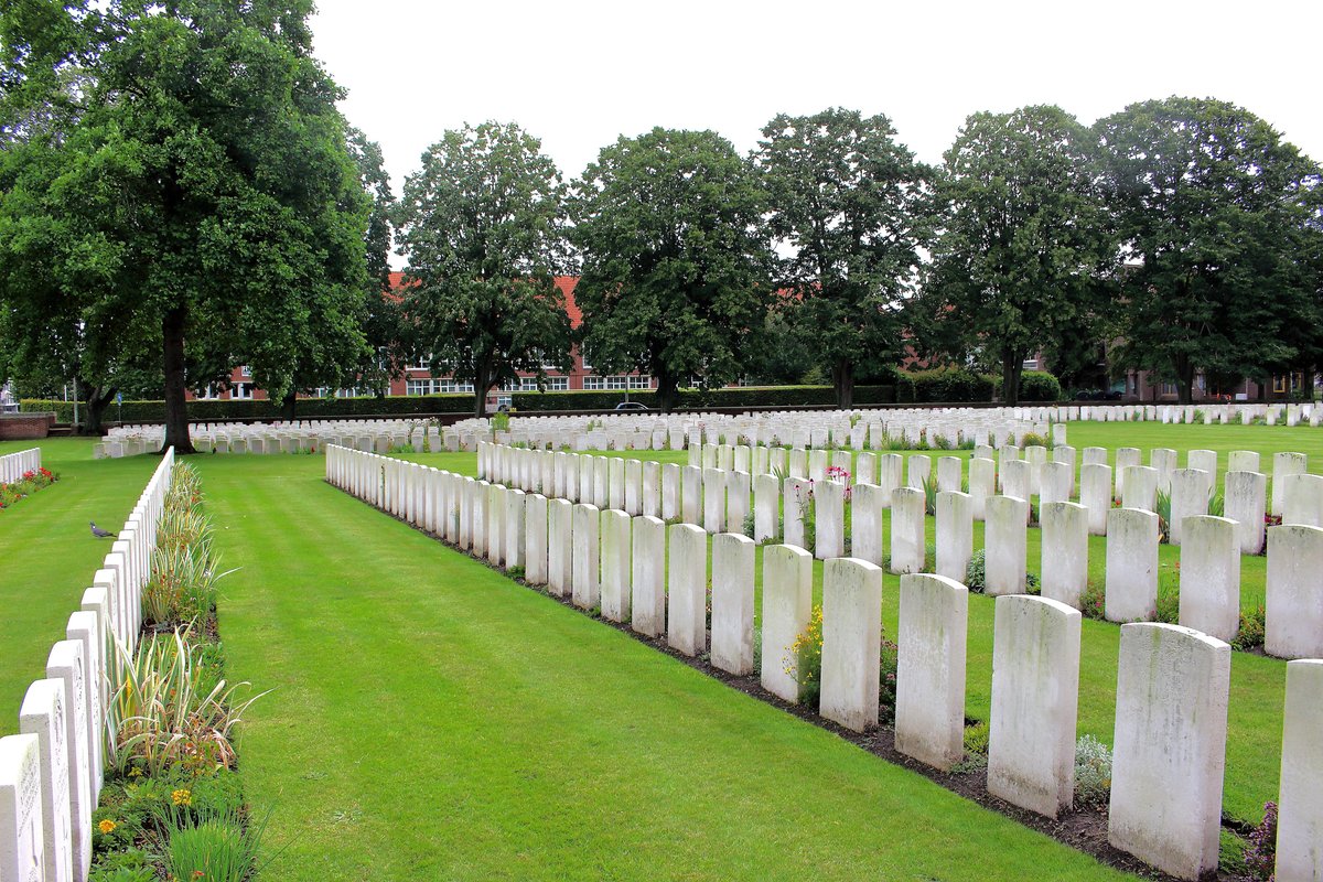 Ypres Reservoir Cemetery (Ypern) - 2022 Lohnt es sich? (Mit fotos)