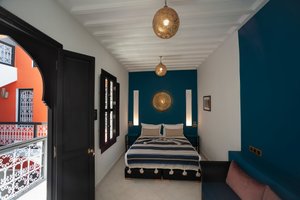 Room & Suite