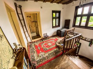 Room & Suite