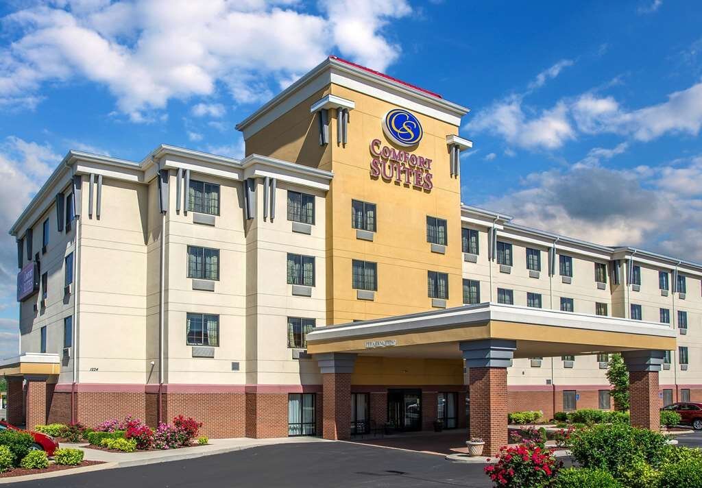 COMFORT SUITES CINCINNATI NORTH - Updated 2024 Prices & Hotel Reviews ...