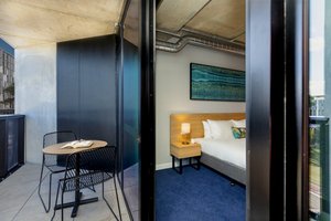 Room & Suite