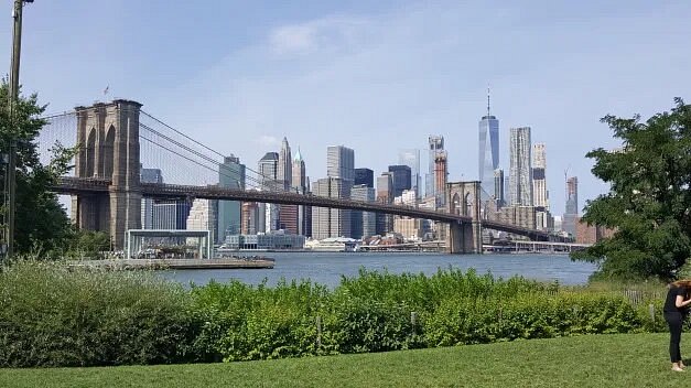View of East River, Brooklyn Bridge and Manhattan skyline