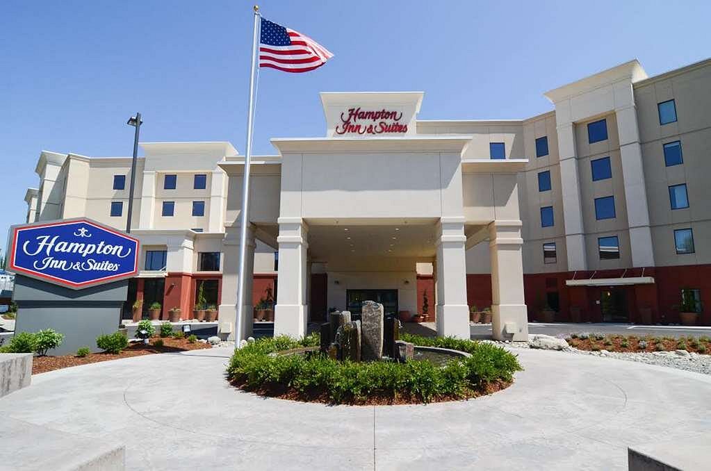 Hampton Inn and Suites Seattle - Airport / 28th Ave, hotel in SeaTac