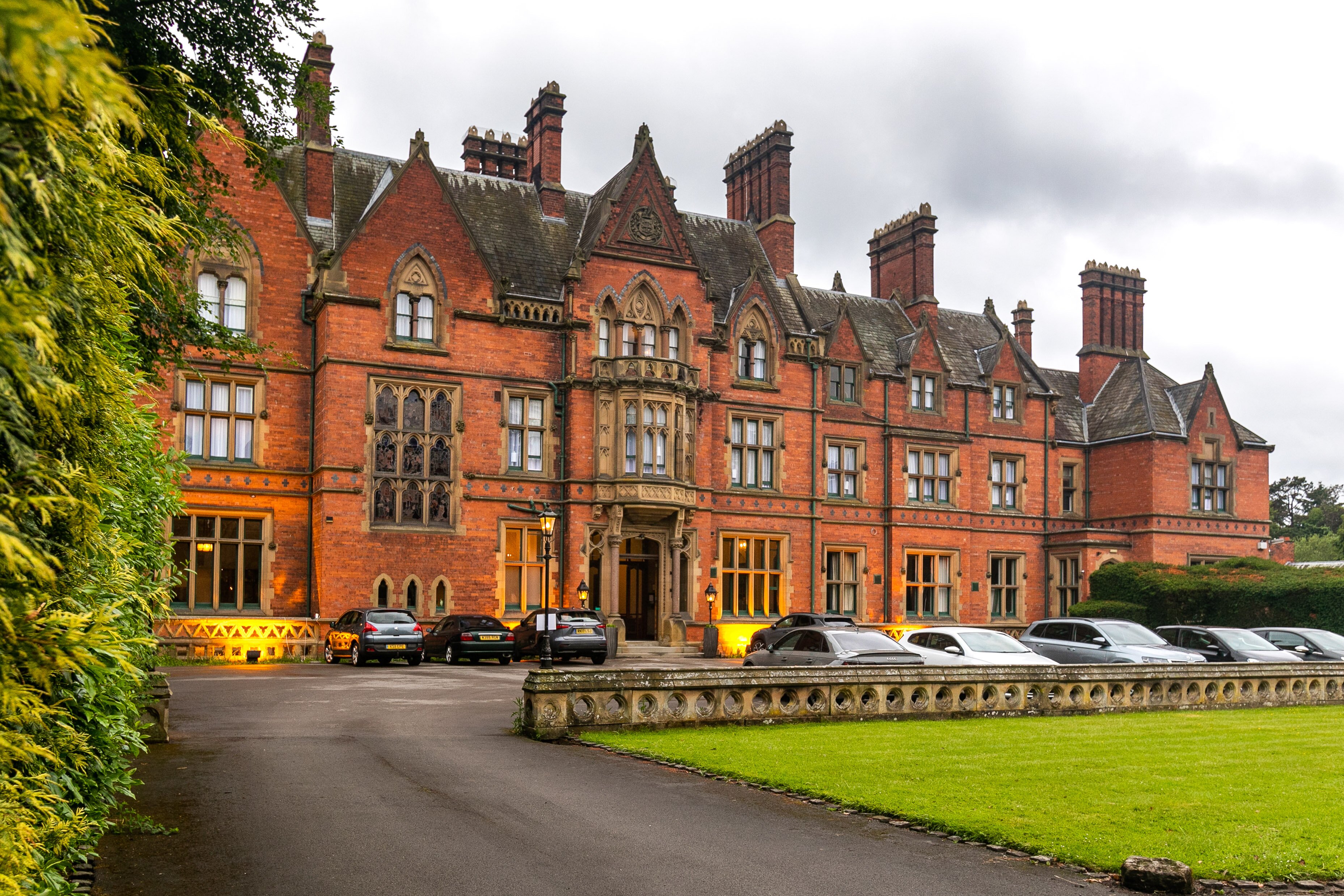 WROXALL ABBEY HOTEL Updated 2024 Reviews Price Comparison