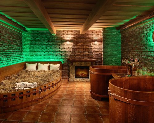 THE 10 BEST Massage, Day Spas & Wellness Centers in Prague