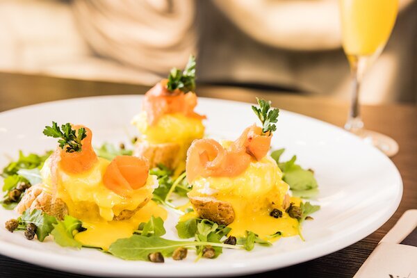 Salmon Benedict 