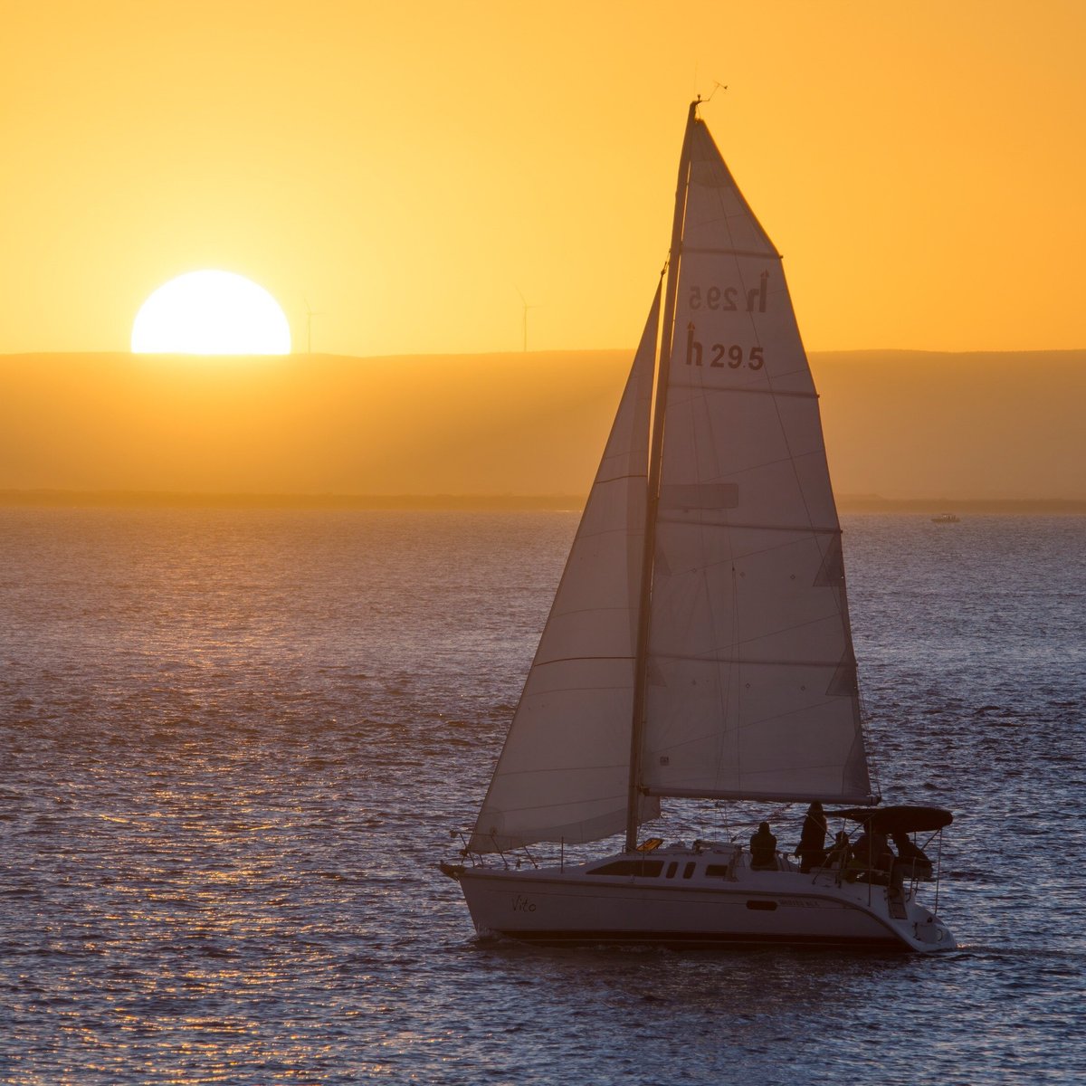 la paz sailing charter