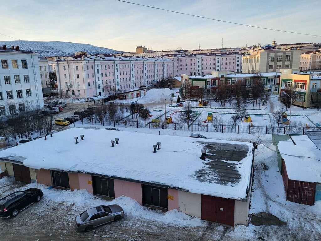 Гостиница магадан. Микрорайон Шлюзовой Тольятти. Шлюзовая 23 Тольятти. Школа Шлюзовой район Тольятти. Шлюзовой район Тольятти улица Никонова.