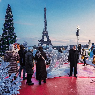 People at a Christmas market in Paris