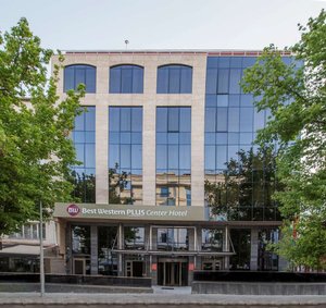 Best Western Plus Center Hotel