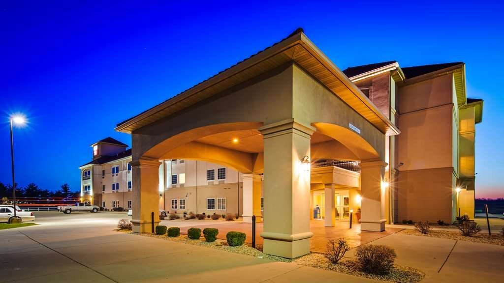 best-western-plus-midamerica-hotel-updated-2022-mascoutah-il