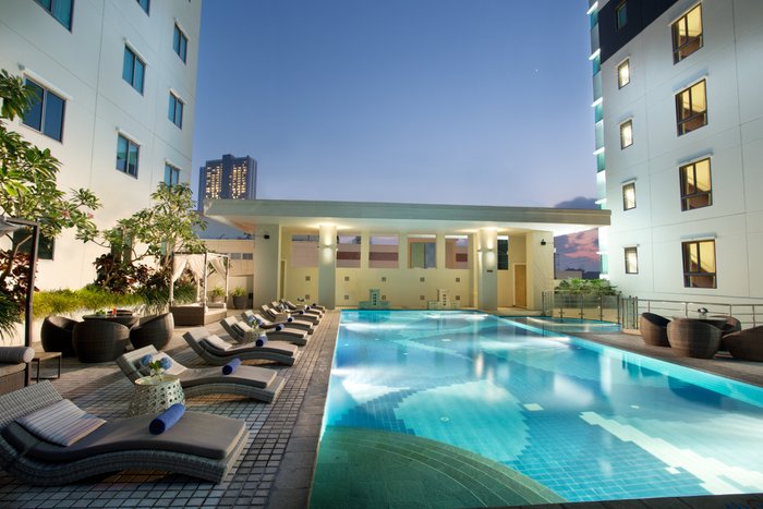 Ascott Waterplace Surabaya Pool Pictures & Reviews - Tripadvisor