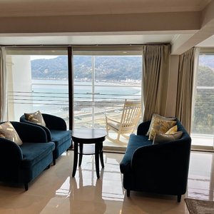 Spacious room with amazing view 