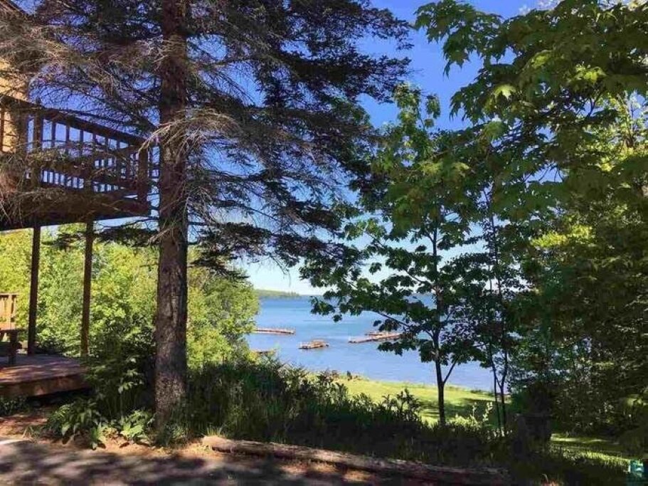 ISLAND VIEW LODGING- BAYFIELD, WI (AU$134): 2022 Prices & Reviews ...