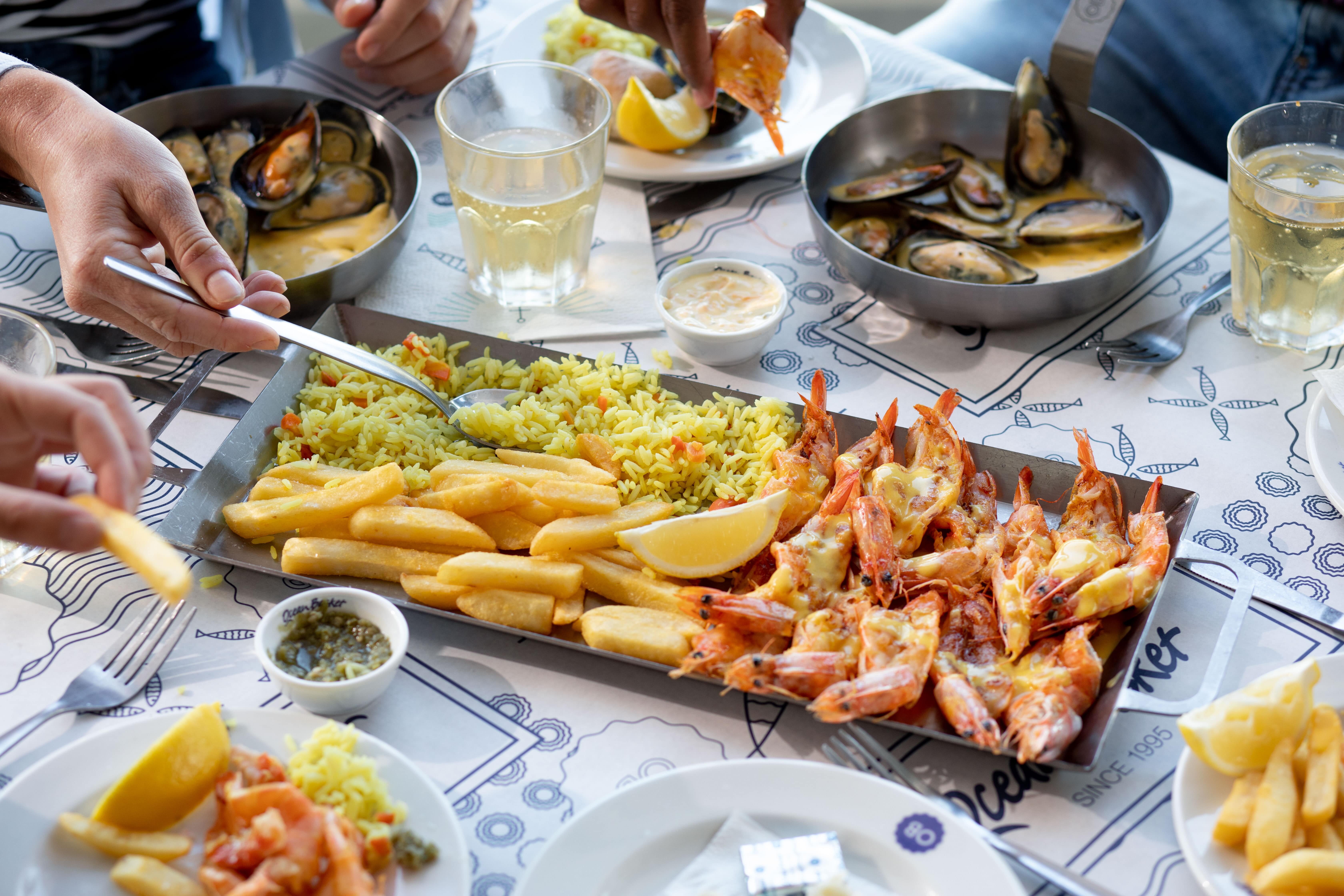 Seafood restaurants near me now hotsell