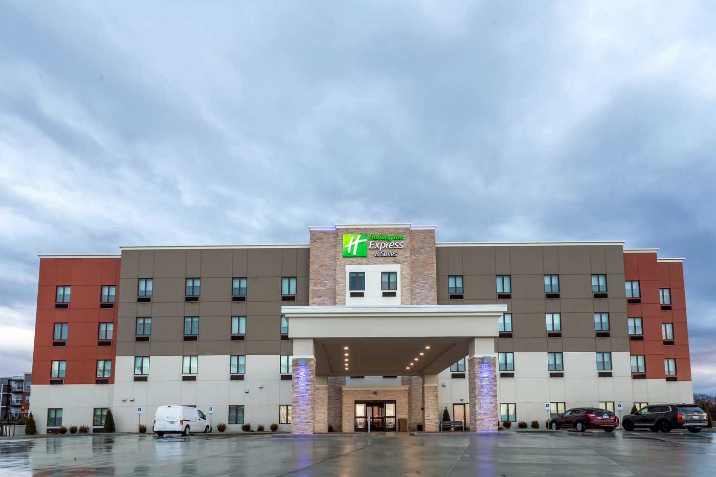 Holiday Inn Express And Suites Columbus Worthington An Ihg Hotel 105 ̶1̶1̶4̶ Updated 2023