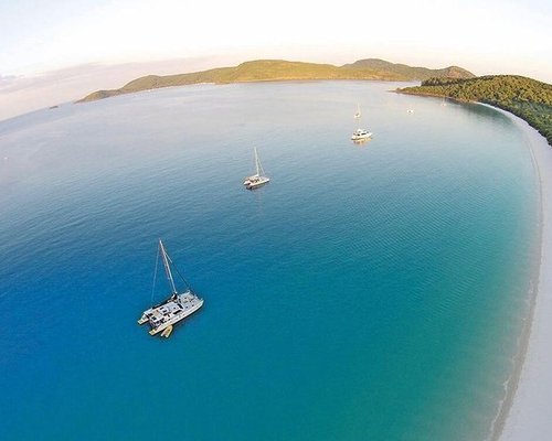 Best Bars and Nightclubs in Airlie Beach - Sailing Whitsundays