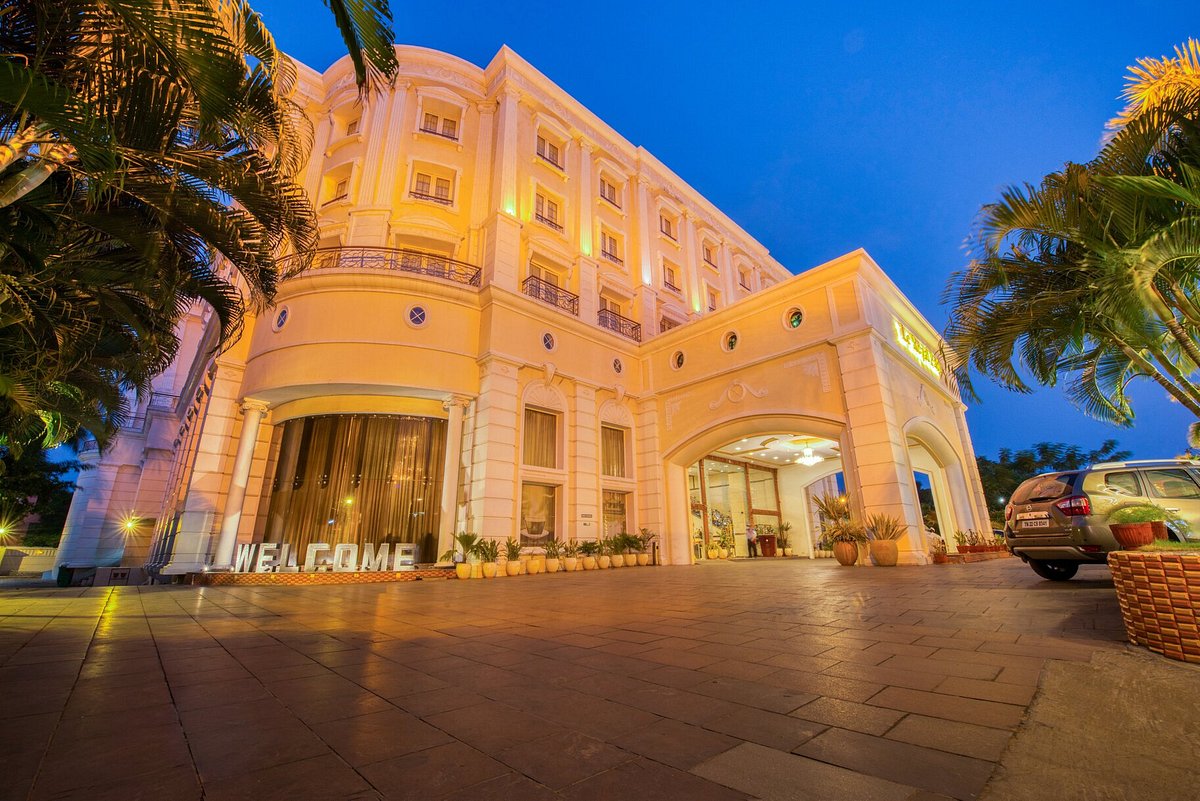 Le Royal Park Puducherry, hotel in Pondicherry