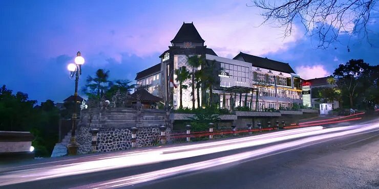 Hotel NEO Denpasar, hotel in Denpasar