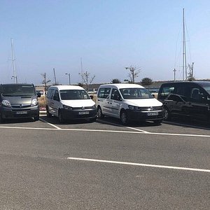 elite vip travel mini van