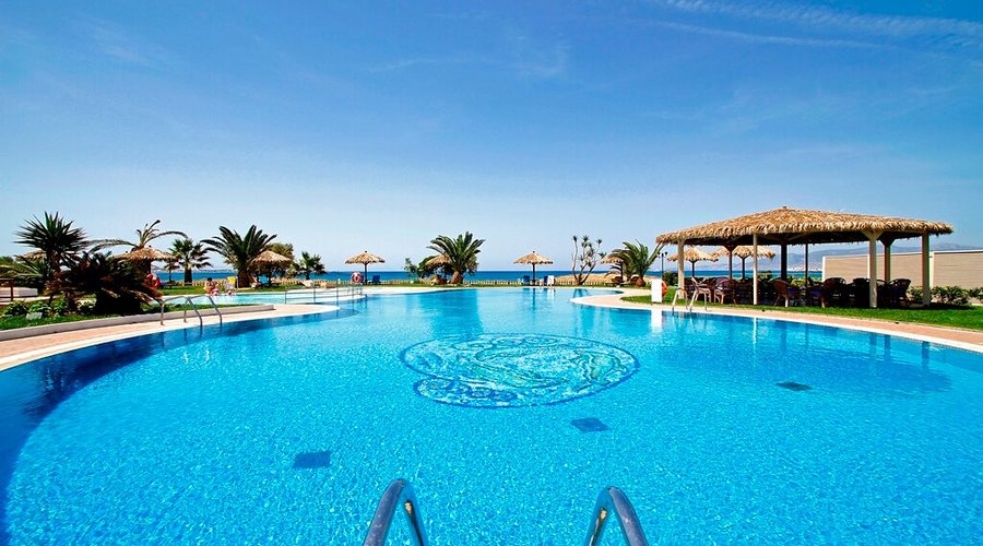 Our pool area !!