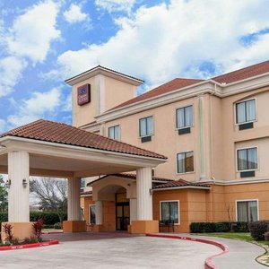 Comfort Suites Houston Hotel near Hobby Airport