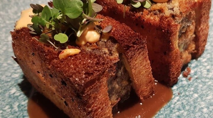 Katsu Sando de rabo