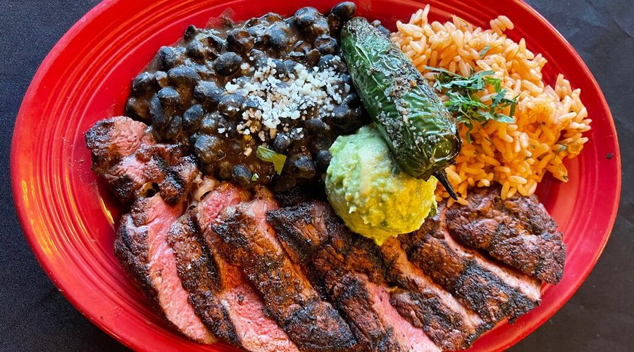 El 42 Cantina