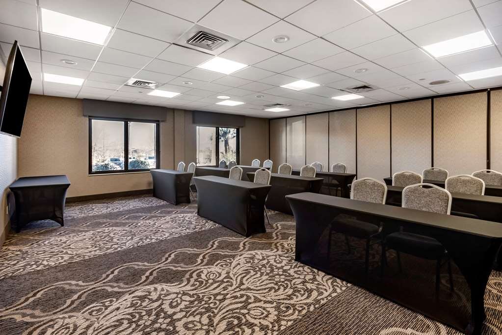 Hotel photo 11 of Best Western Plus Las Vegas South Henderson.
