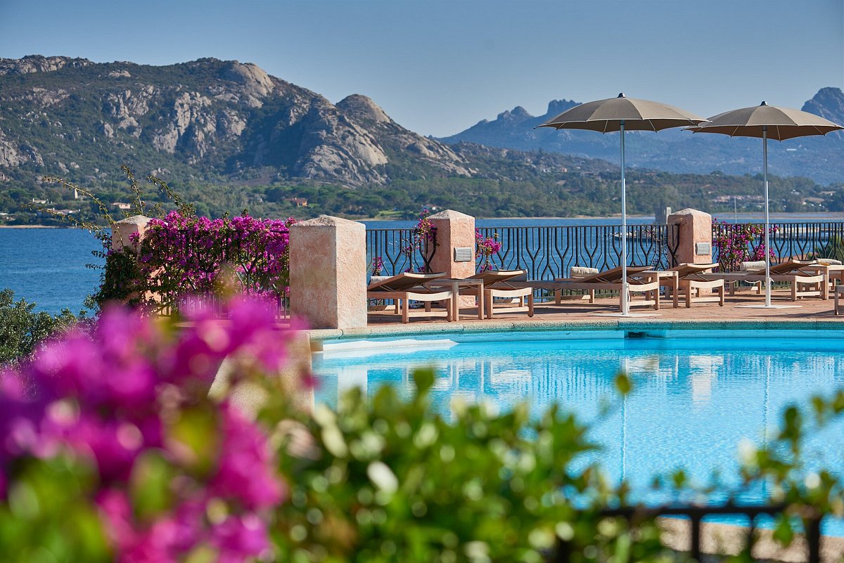 Villa Del Golfo Lifestyle Resort, hotell i Sardinia