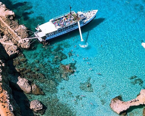 boat tour malta