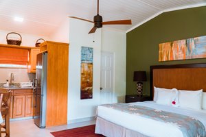 Room & Suite