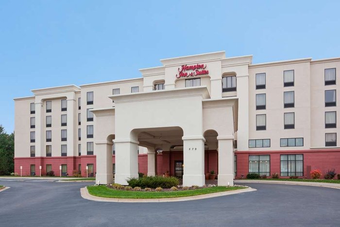 HAMPTON INN & SUITES LINO LAKES - Updated 2022 Prices & Hotel Reviews (MN)