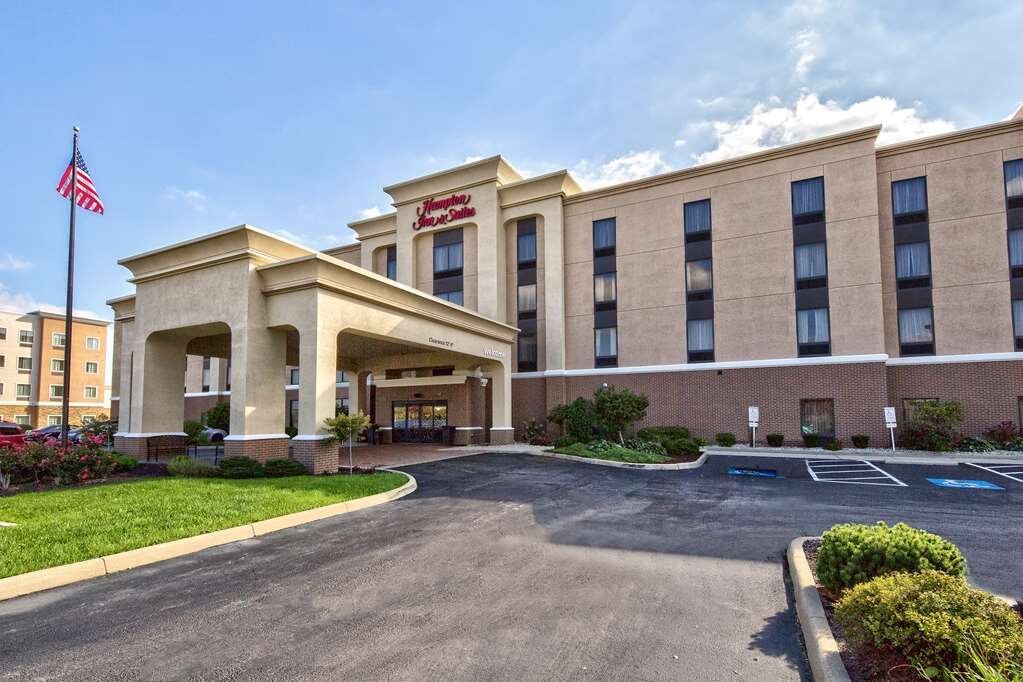 HAMPTON INN & SUITES TOLEDO-PERRYSBURG $118 ($̶1̶7̶0̶) - Updated 2022 ...