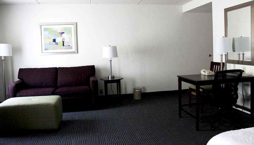Hotel photo 7 of Hampton Inn & Suites Hazard.