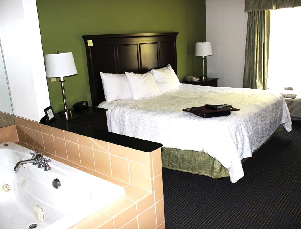 Hotel photo 17 of Hampton Inn & Suites Hazard.