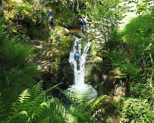 hiking day trips from edinburgh