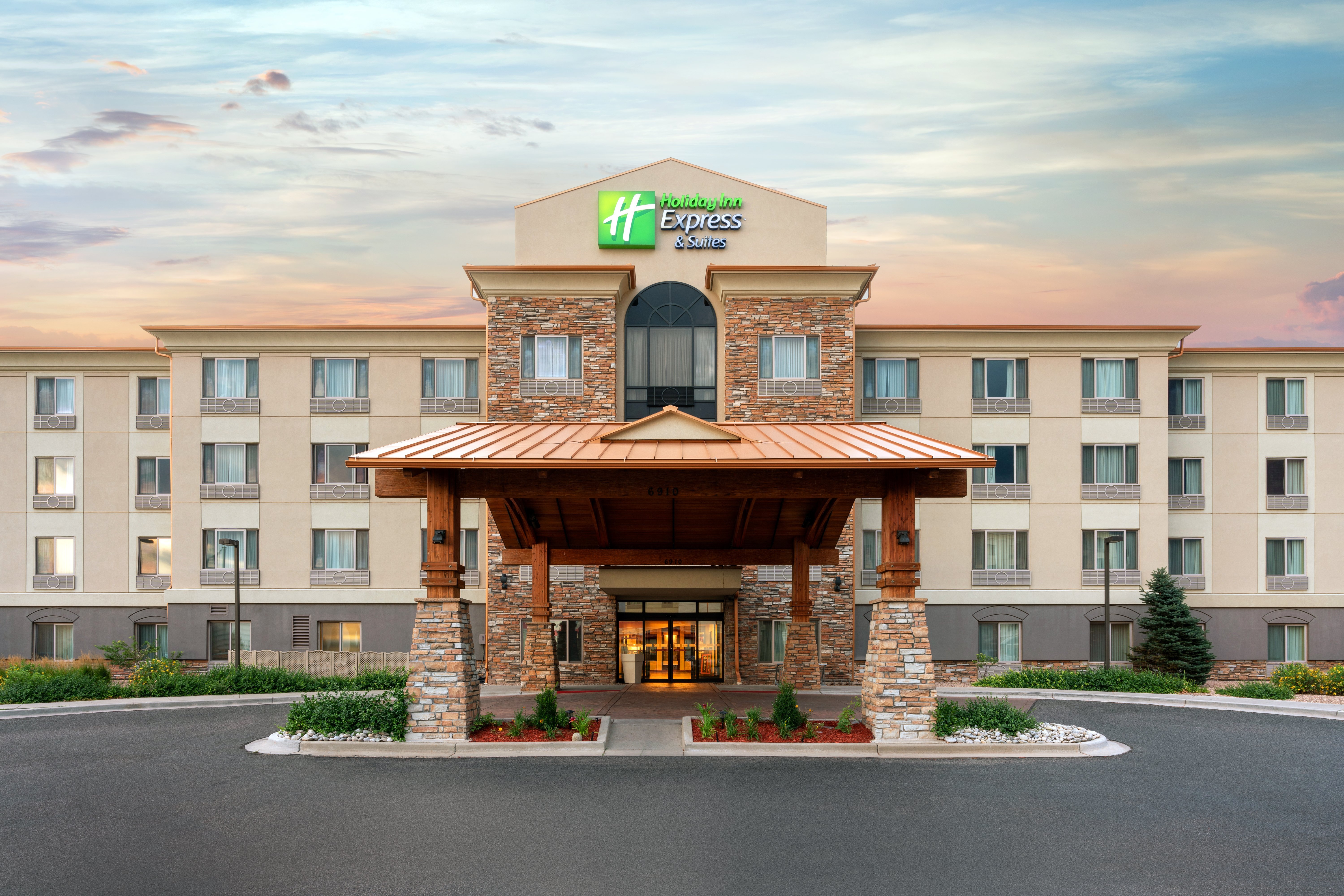 HOLIDAY INN EXPRESS SUITES DENVER AIRPORT AN IHG HOTEL 179   We Offer A Complimentary 