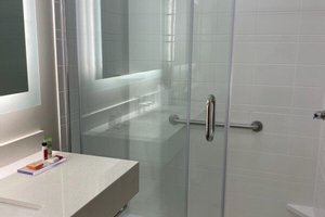 Room & Suite