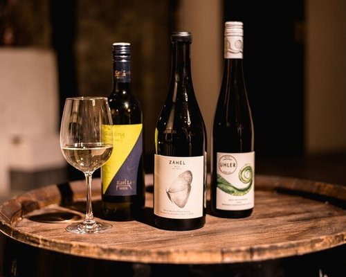 Wijnproeverijen: Een Verkenning Van Aromatische Schatten - Uw Specialist voor een Wine Tasting aan huis - wine-point.be, Bel +32 489 33 31 67 thumbnail