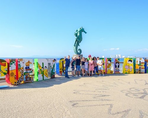 Puerto Vallarta- mexican town filled with charm and bugenvillas 