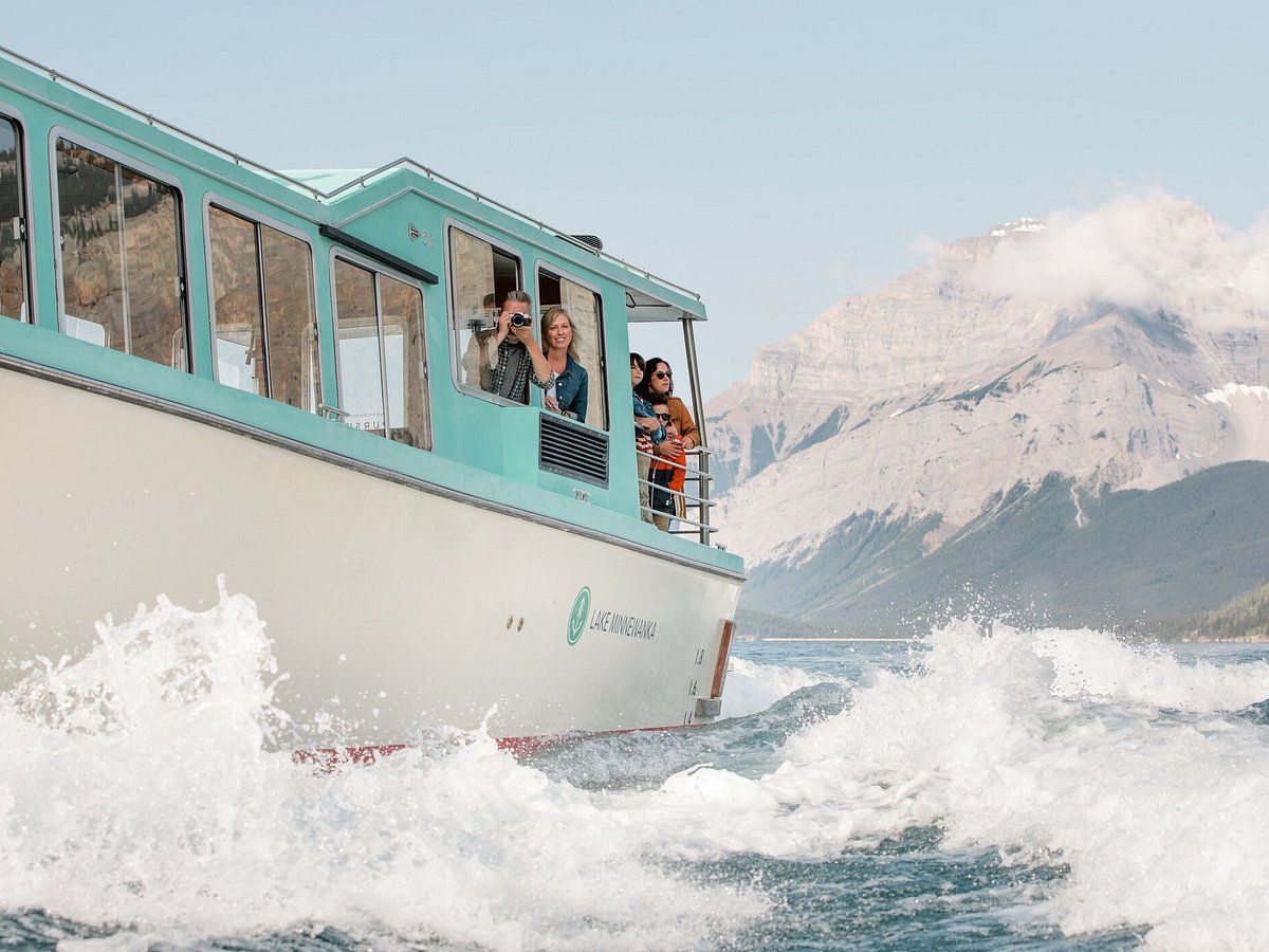 lake minnewanka boat cruise price