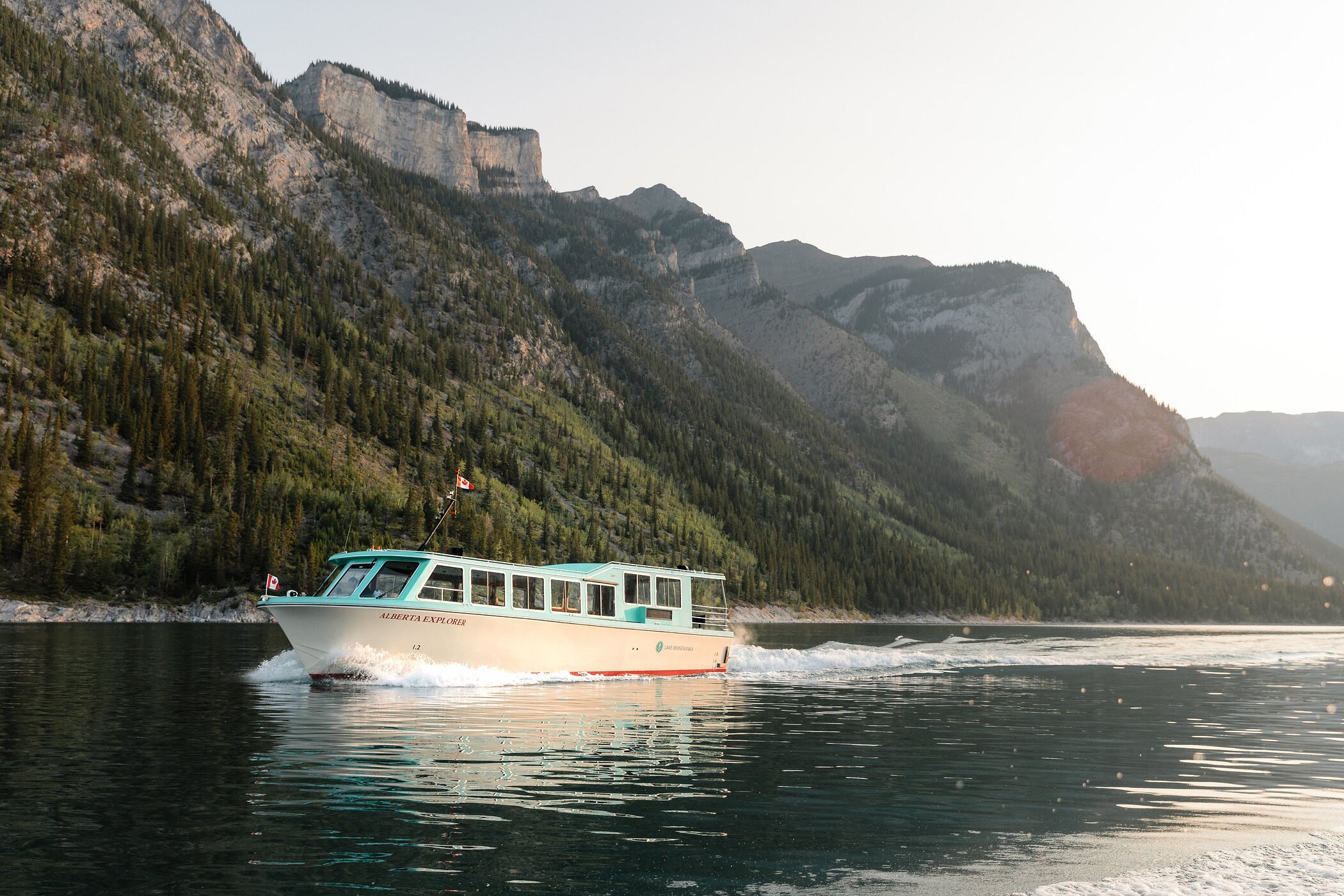 is lake minnewanka cruise worth it