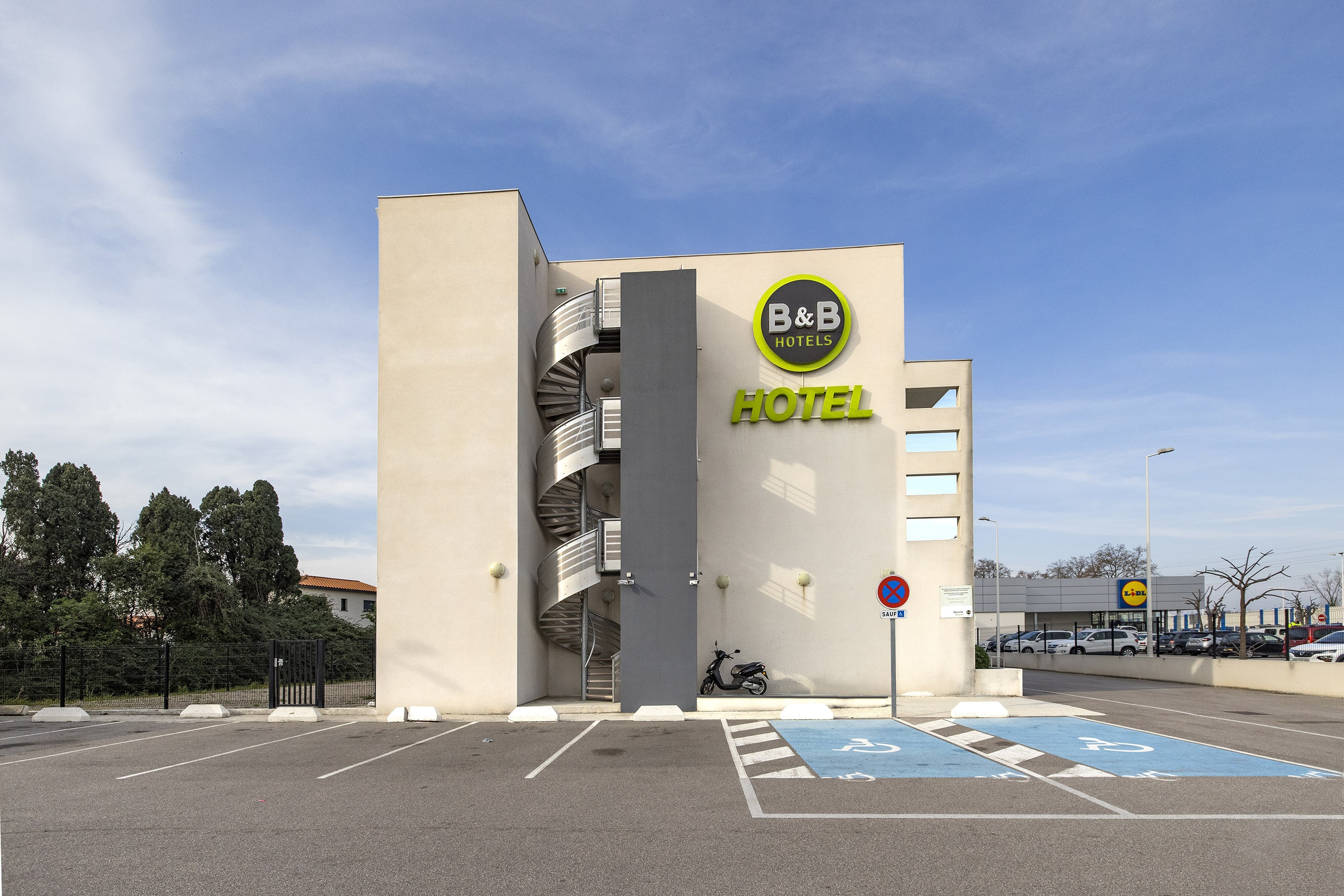 B&B HOTEL PERPIGNAN SUD MARCHE INTERNATIONAL - Ahora 57 € (antes 8̶0̶ ̶ ...