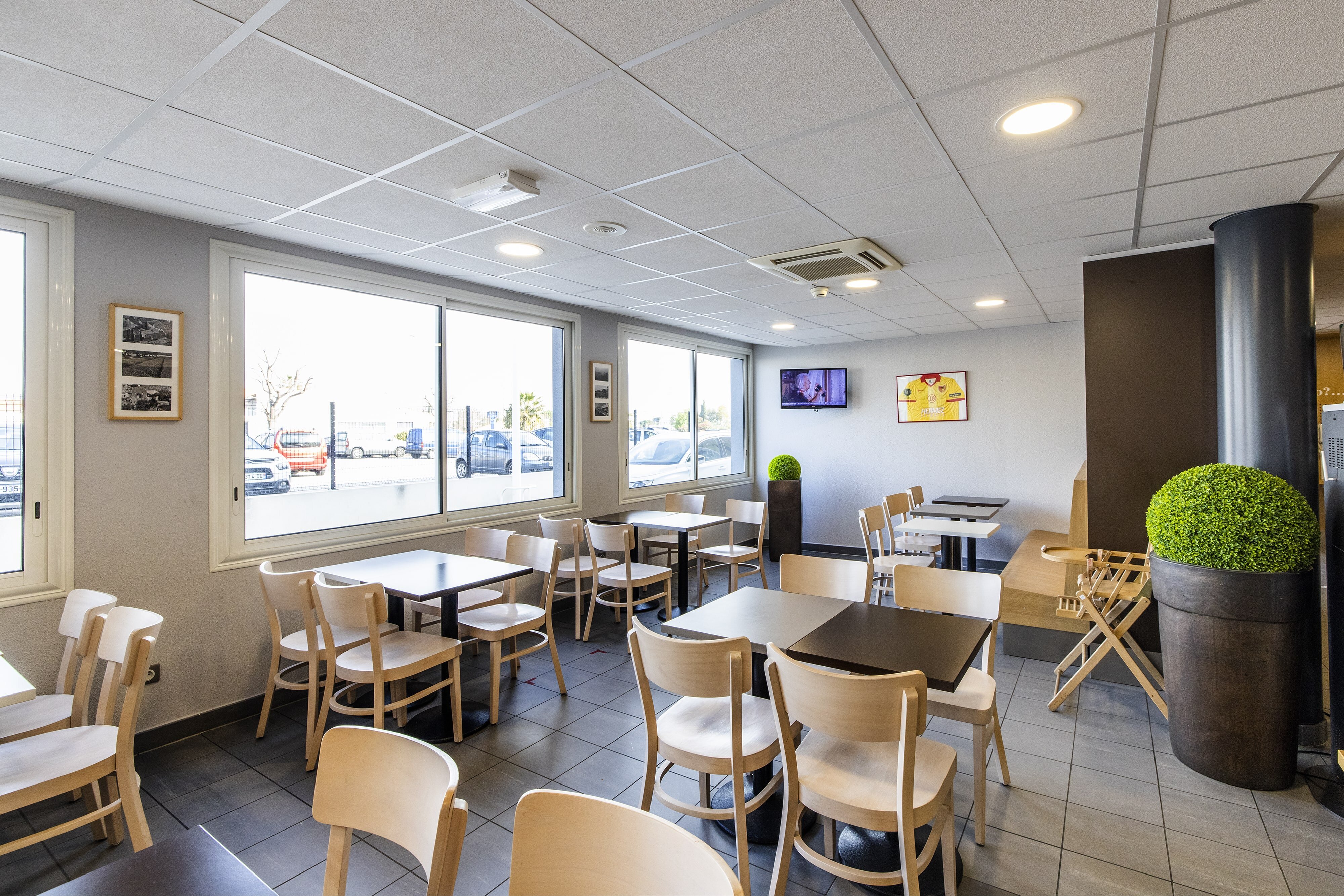 B&B HOTEL Perpignan Sud Marché International : Tarifs 2023 Et 110 Avis